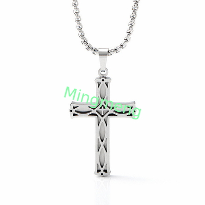 Nuovi gioielli in acciaio inossidabile con disegni alla moda e personalizzati, collana scavata, semplice pendente di croce maschile