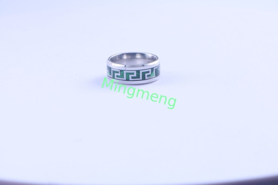 Anello in acciaio di titanio personalizzato per uomini e donne